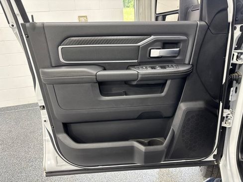 Used 2026 RAM 2500 Big Horn AWD/4WD image 37