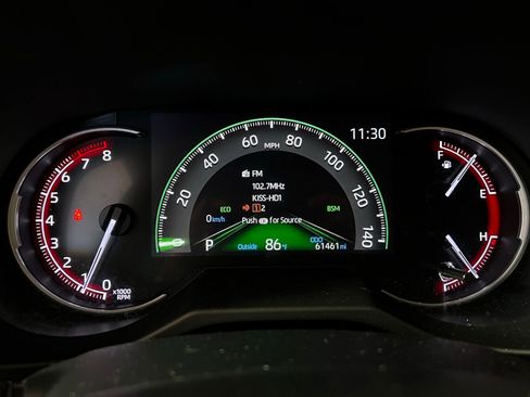Used 2024 Toyota RAV4 XLE FWD image 10