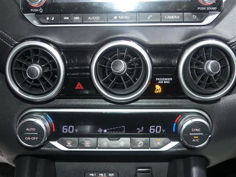 Used 2021 Nissan Sentra SV image 38