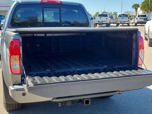 Used 2021 Nissan Frontier SV image 13