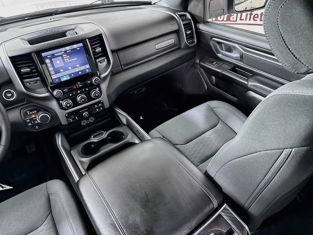 Used 2025 RAM 1500 Big Horn AWD/4WD image 27