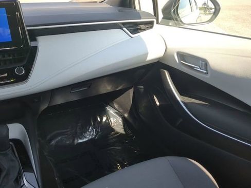 Certified 2024 Toyota Corolla SE image 16