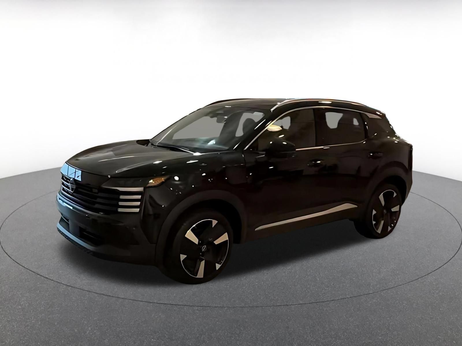 Used 2026 Nissan Kicks SR FWD image 7