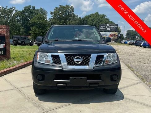 Used 2016 Nissan Frontier S image 2