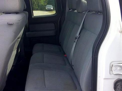 Used 2014 Ford F150 XLT w/ XLT Convenience Package image 9