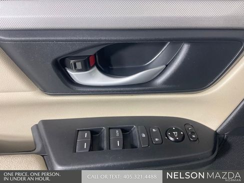Used 2018 Honda CR-V LX image 18