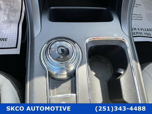 Used 2020 Ford Fusion SE w/ Equipment Group 151A image 23