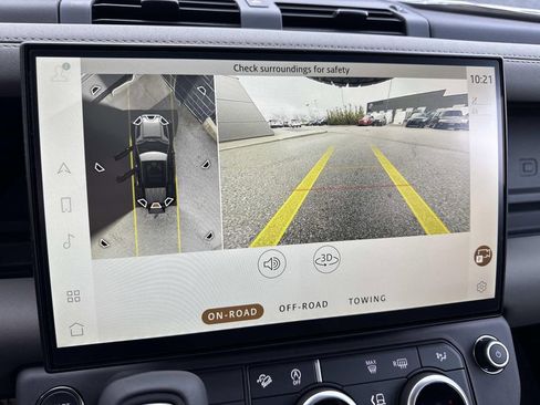 New 2026 Land Rover Defender 110 X-Dynamic SE image 24