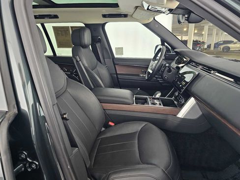 Certified 2023 Land Rover Range Rover SE AWD/4WD image 10