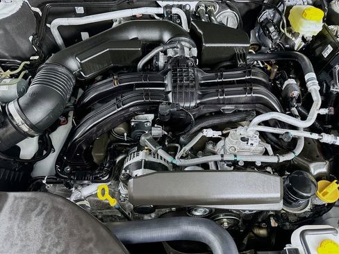 Certified 2025 Subaru Outback Premium w/ Popular Package #1A image 39