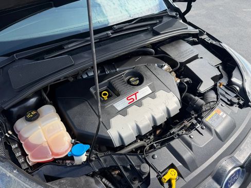 Used 2014 Ford Focus ST w/ Equipment Group 202A FWD image 37