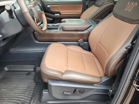 Used 2025 Ford Expedition Max King Ranch AWD/4WD image 15