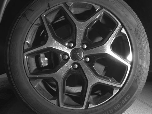 Used 2025 Jeep Compass Limited image 12