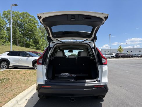 Used 2024 Honda CR-V EX-L image 11