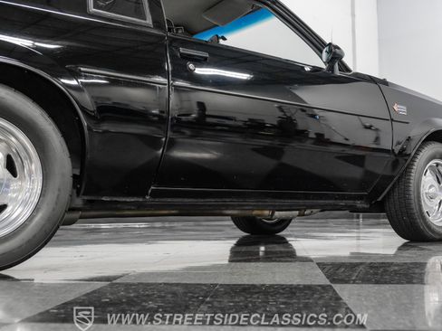 Used 1987 Buick Regal Coupe RWD image 27