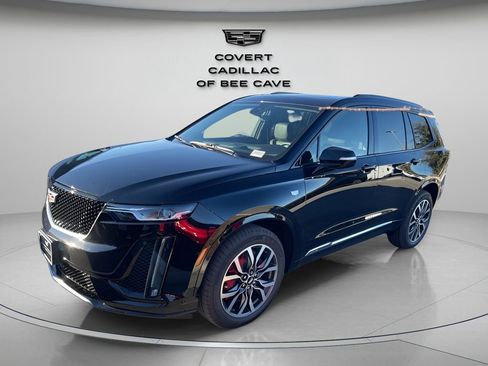 New 2025 Cadillac XT6 Sport w/ Technology Package image 5