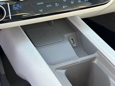 Used 2024 Hyundai Ioniq 6 SEL image 33