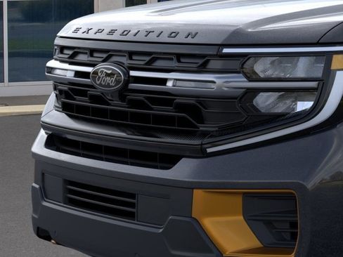 New 2026 Ford Expedition Tremor image 18