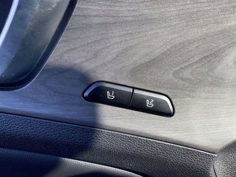 Certified 2025 Kia Sportage X-Pro image 12