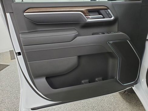 Used 2025 Chevrolet Silverado 2500 LT w/ All Star Edition image 14