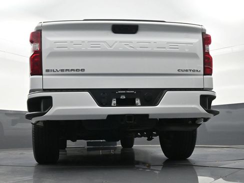 Used 2024 Chevrolet Silverado 1500 Custom image 28