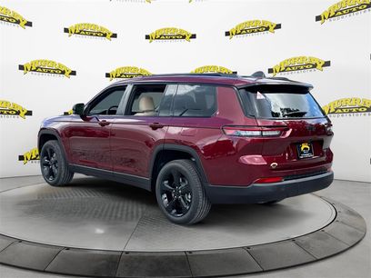 New 2025 Jeep Grand Cherokee L Limited w/ Black Appearance Package