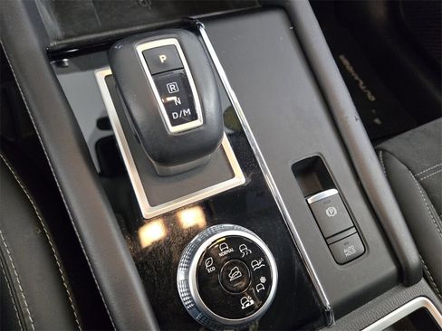 Used 2022 Mitsubishi Outlander SE image 21