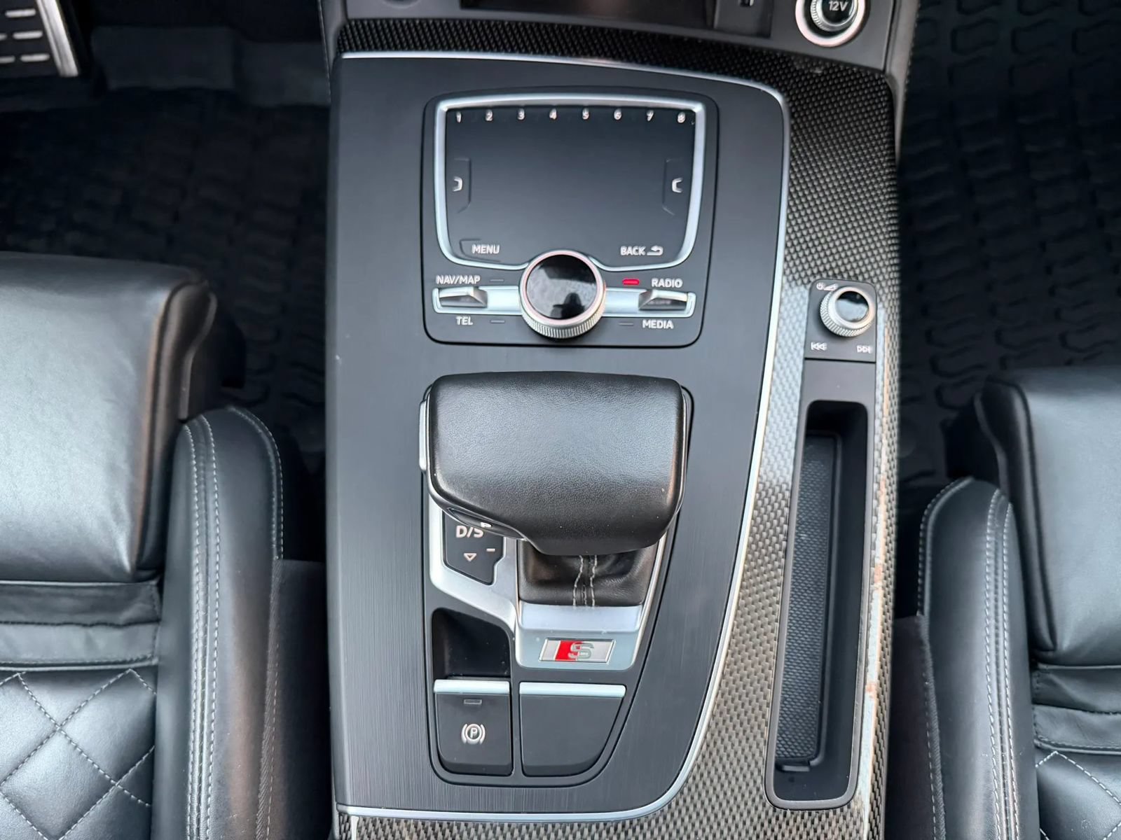 Used 2018 Audi SQ5 Premium Plus AWD/4WD image 24