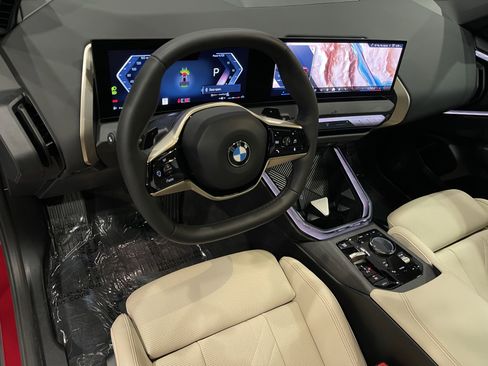 Used 2025 BMW X3 xDrive30i w/ Convenience Package image 15