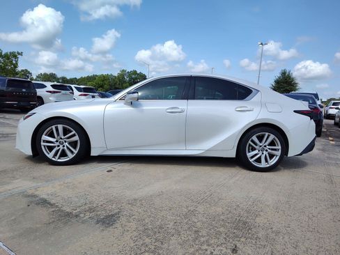 Used 2023 Lexus IS 300 w/ Comfort Package RWD image 3
