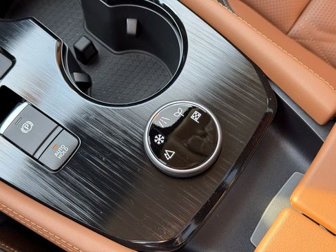 New 2026 Nissan Rogue Platinum image 13