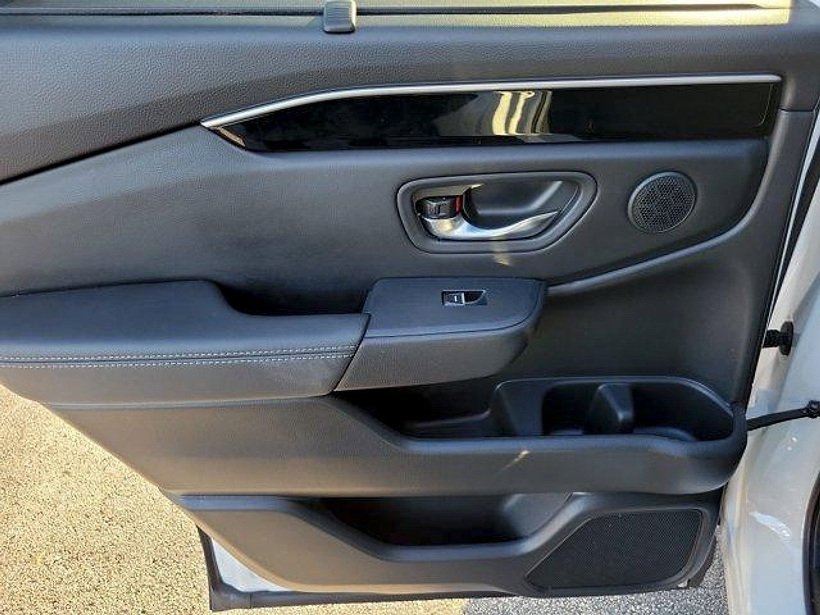 Used 2024 Honda Pilot EX-L image 17