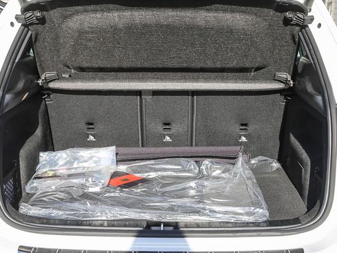 Used 2024 Mercedes-Benz GLA 35 AMG 4MATIC image 31