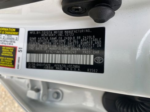 Used 2024 Toyota Camry LE image 25