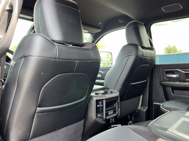 Used 2025 RAM 3500 Laramie AWD/4WD image 44