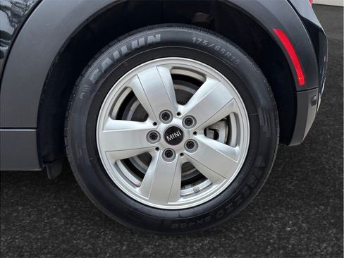 Used 2021 MINI Cooper 2-Door Hardtop FWD image 14