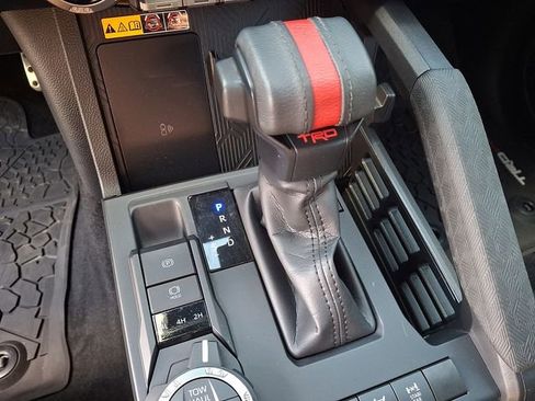 Used 2025 Toyota Tacoma TRD Pro w/ Tow Tech Package AWD/4WD image 14
