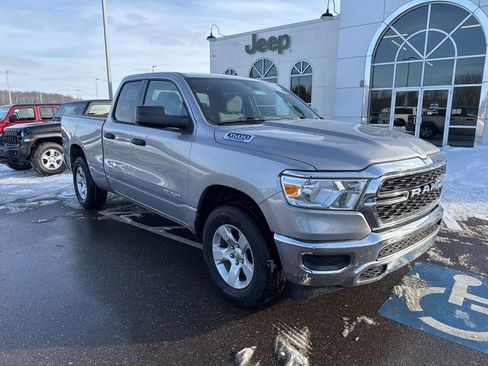 Used 2024 RAM 1500 Big Horn image 2