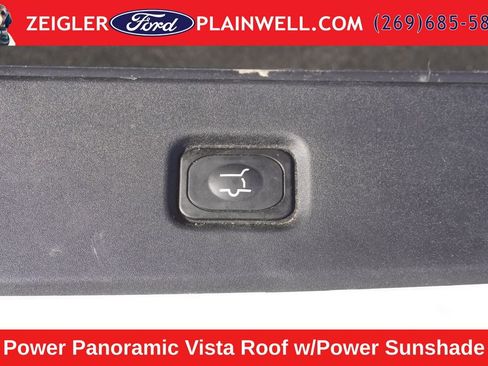Used 2025 Ford Expedition Active AWD/4WD image 13
