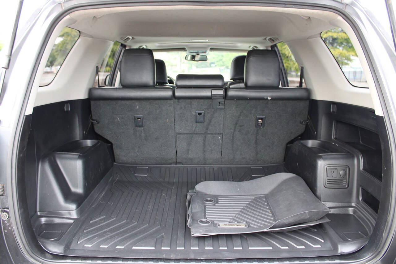 Used 2013 Toyota 4Runner Limited AWD/4WD image 7