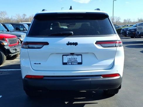 New 2026 Jeep Grand Cherokee L Limited w/ Limited Altitude Package image 21