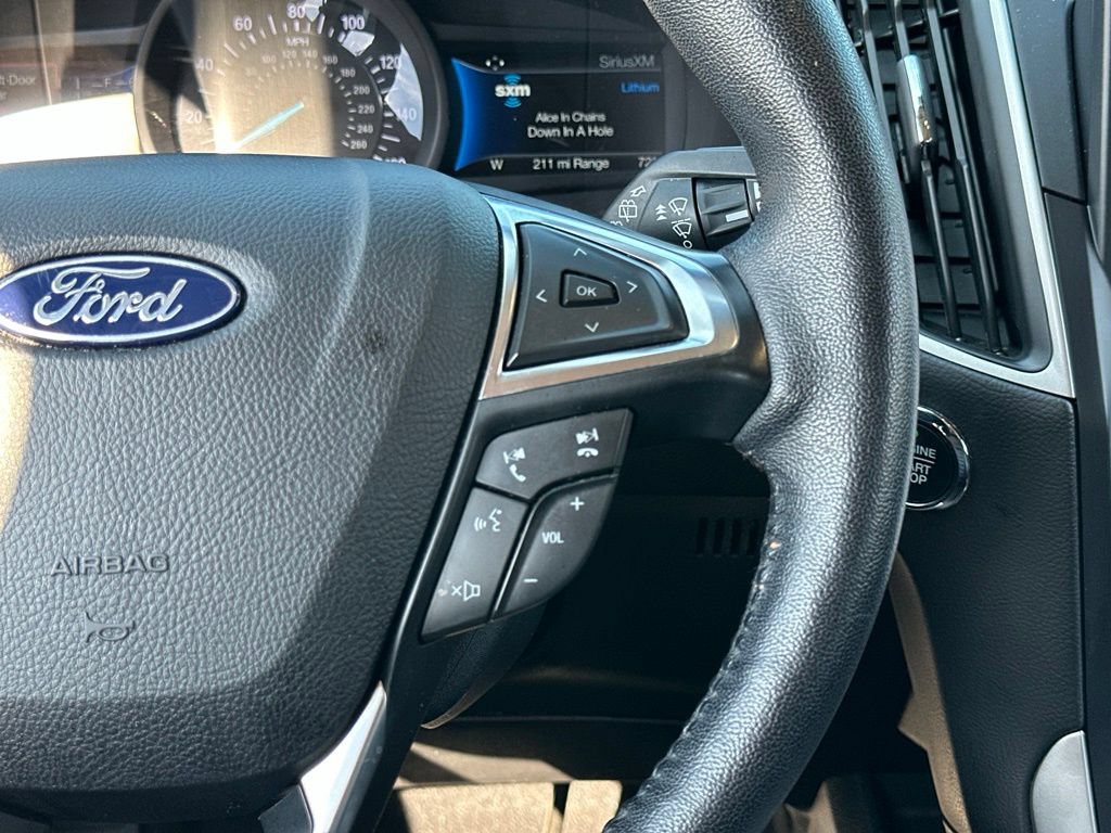 Used 2023 Ford Edge SEL AWD/4WD image 41