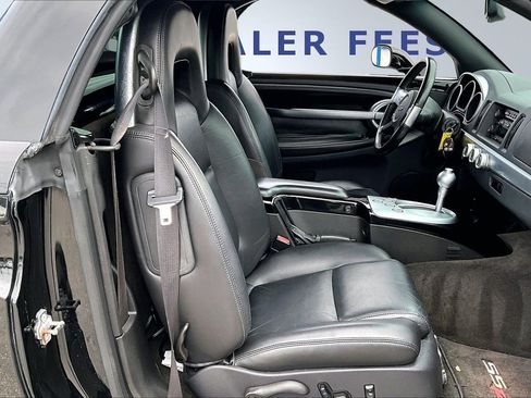 Used 2006 Chevrolet SSR w/ Preferred Equipment Group image 24