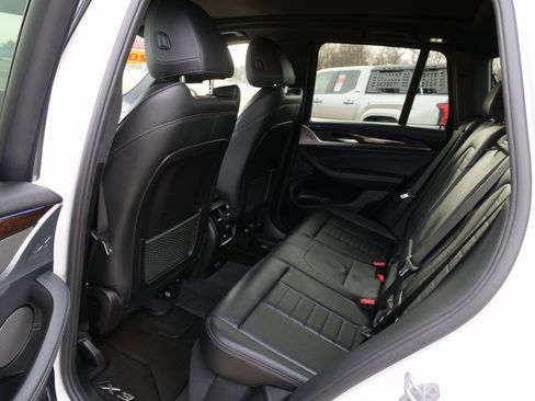 Used 2021 BMW X3 xDrive30i w/ Premium Package image 16