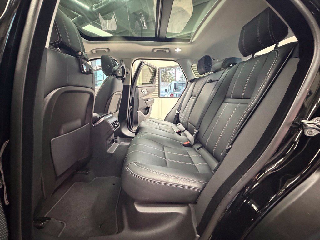 Used 2020 Land Rover Range Rover Velar S AWD/4WD image 52