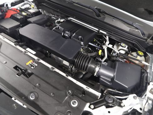 Used 2023 Chevrolet Colorado Z71 image 21