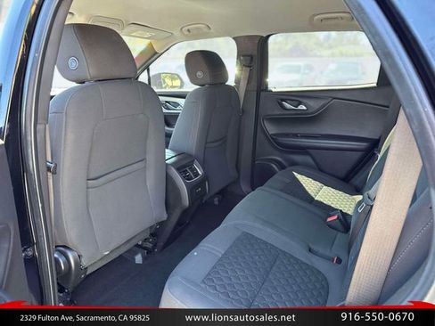 Used 2021 Chevrolet Blazer L FWD image 14