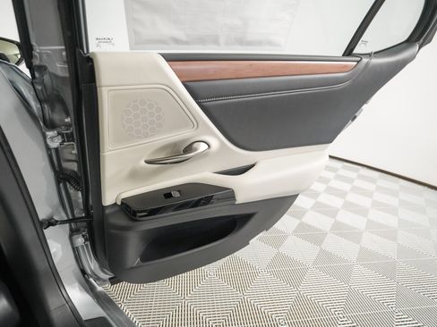 New 2025 Lexus ES 350 w/ Premium Package image 15