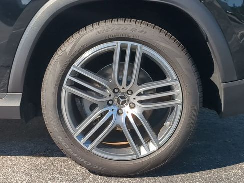 Used 2025 Mercedes-Benz GLS 450 4MATIC image 13