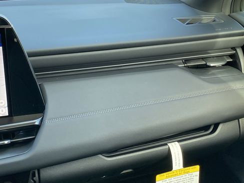 New 2026 Subaru Outback Touring XT image 22